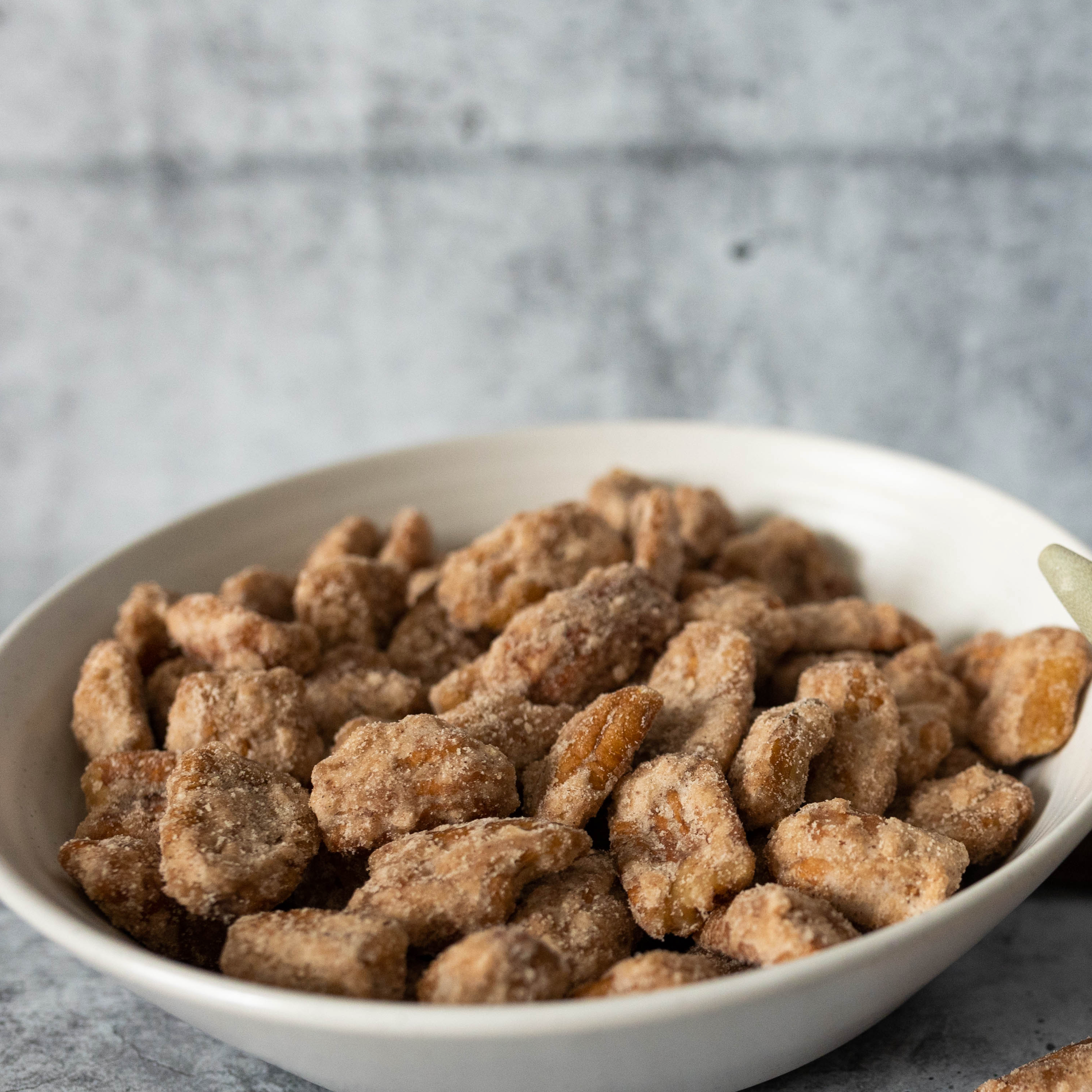 Cinnamon Spiced Pecans in a Bowl